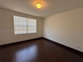 3946 W Whitewater Ave, Weston FL 33332