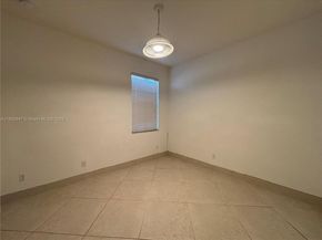 3946 W Whitewater Ave, Weston FL 33332