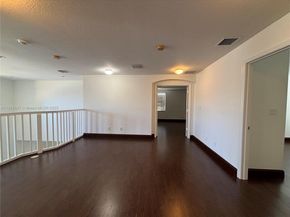 3946 W Whitewater Ave, Weston FL 33332