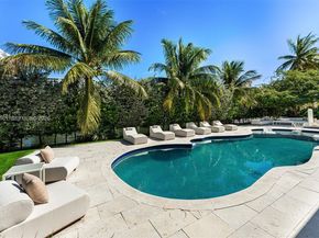 2801 Flamingo Dr, Miami Beach FL 33140