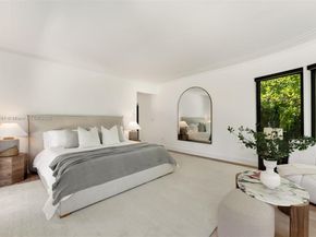 2801 Flamingo Dr, Miami Beach FL 33140