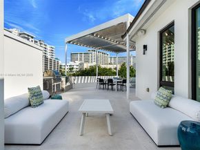 2801 Flamingo Dr, Miami Beach FL 33140