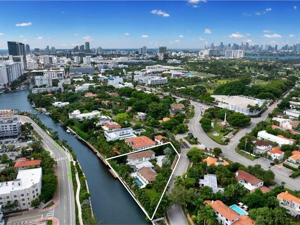 2801 Flamingo Dr, Miami Beach FL 33140