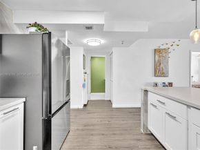 2500 Parkview Dr 1108, Hallandale Beach FL 33009