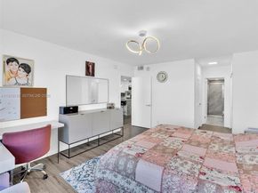 2500 Parkview Dr 1108, Hallandale Beach FL 33009