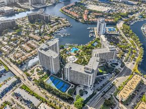 2500 Parkview Dr 1108, Hallandale Beach FL 33009