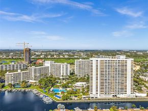 2500 Parkview Dr 1108, Hallandale Beach FL 33009