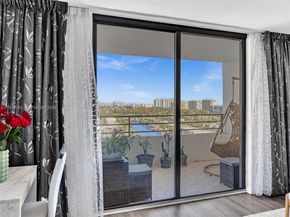 2500 Parkview Dr 1108, Hallandale Beach FL 33009