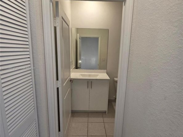 11920 NW 47th Mnr, Coral Springs FL 33076
