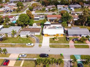 6541 NW 24th St, Sunrise FL 33313