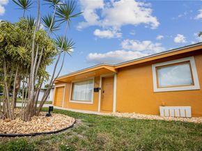 6541 NW 24th St, Sunrise FL 33313