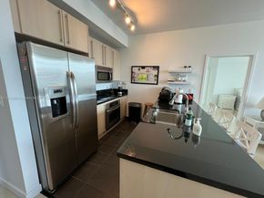 79 SW 12th St 1603S, Miami FL 33130