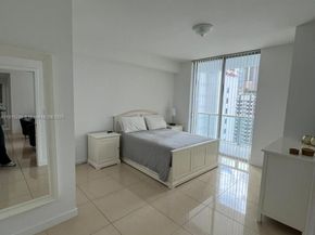 79 SW 12th St 1603S, Miami FL 33130