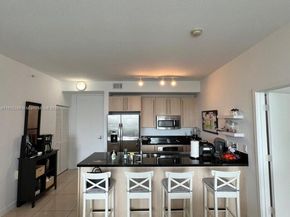 79 SW 12th St 1603S, Miami FL 33130