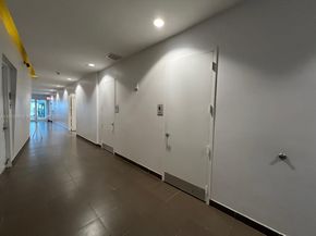 79 SW 12th St 1603S, Miami FL 33130