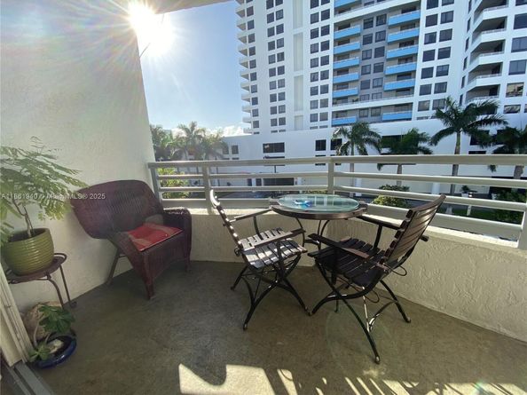1401 Bay Rd 405, Miami Beach FL 33139