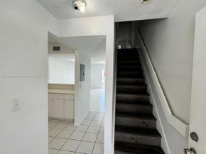 2620 W 76th St 201, Hialeah FL 33016