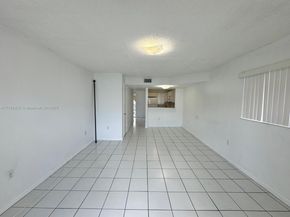 2620 W 76th St 201, Hialeah FL 33016