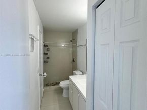 2620 W 76th St 201, Hialeah FL 33016