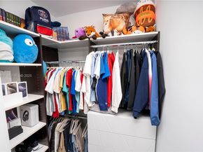 8340 NW 33 Terrace, Doral FL 33122