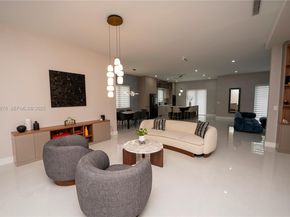 8340 NW 33 Terrace, Doral FL 33122