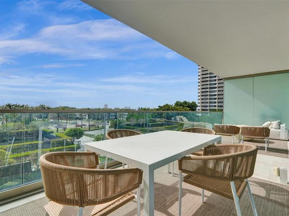 10201 Collins Ave 404, Bal Harbour FL 33154