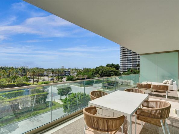 10201 Collins Ave 404, Bal Harbour FL 33154