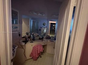 10153 NW 3rd Ct, Plantation FL 33324