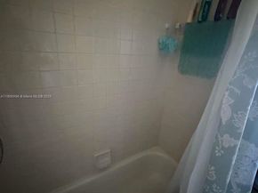 10153 NW 3rd Ct, Plantation FL 33324