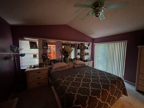 10153 NW 3rd Ct, Plantation FL 33324