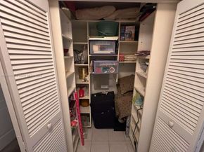 10153 NW 3rd Ct, Plantation FL 33324