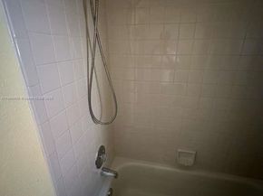 10153 NW 3rd Ct, Plantation FL 33324