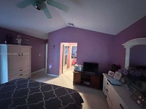 10153 NW 3rd Ct, Plantation FL 33324