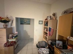 10153 NW 3rd Ct, Plantation FL 33324