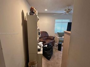 10153 NW 3rd Ct, Plantation FL 33324