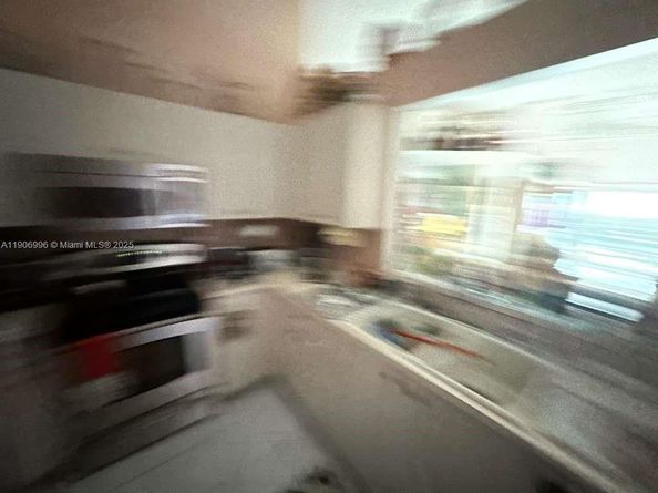 10153 NW 3rd Ct, Plantation FL 33324