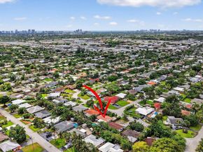 301 NE 48th St, Oakland Park FL 33334