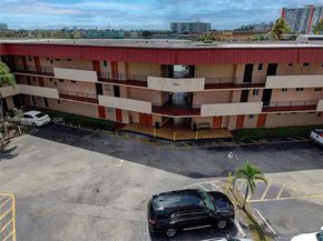 19001 NE 14th Ave 221, Miami FL 33179