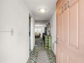 19001 NE 14th Ave 221, Miami FL 33179