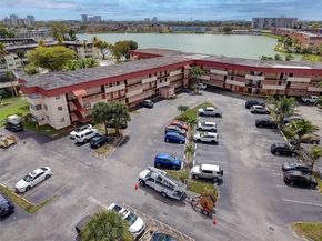 19001 NE 14th Ave 221, Miami FL 33179