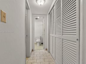 19001 NE 14th Ave 221, Miami FL 33179