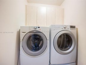 61 NW 110th Ave, Plantation FL 33324