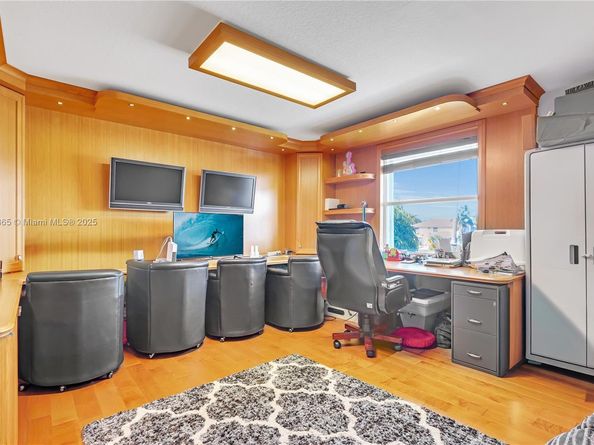 13787 NW 19th Ct, Pembroke Pines FL 33028