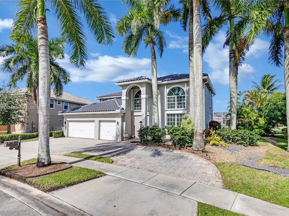 13787 NW 19th Ct, Pembroke Pines FL 33028