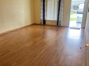 4933 NW 42nd St, Lauderdale Lakes FL 33319