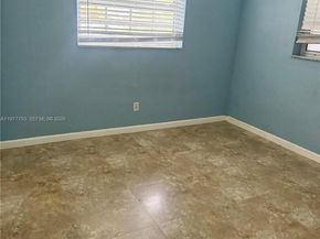 4933 NW 42nd St, Lauderdale Lakes FL 33319