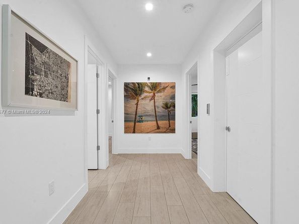 348 Desoto St, Hollywood FL 33019