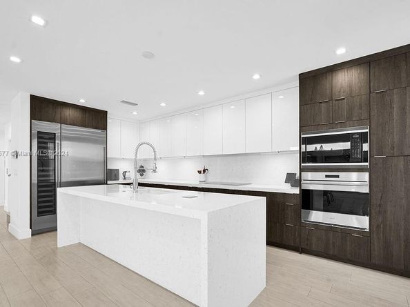 348 Desoto St, Hollywood FL 33019