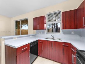 2534 SE 15th Ct, Homestead FL 33035