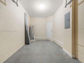 2534 SE 15th Ct, Homestead FL 33035